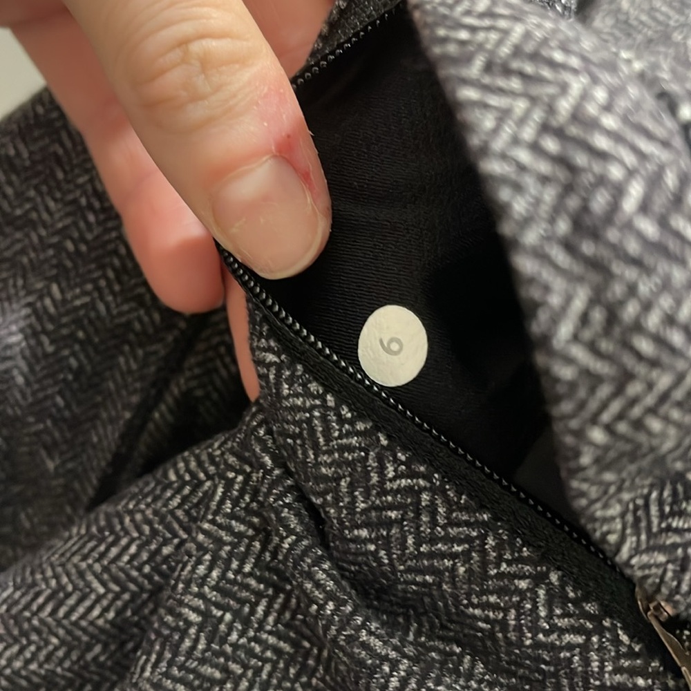 Lululemon 1/2 Zip - Picture 13 of 16